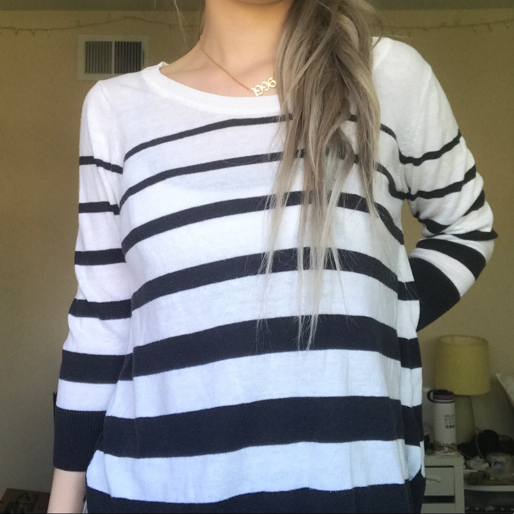 F21 striped quarter sleeve top